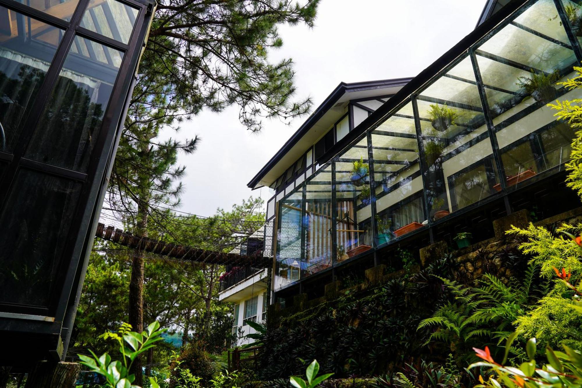 Tudor In The Pines Villa Baguio City Exterior photo