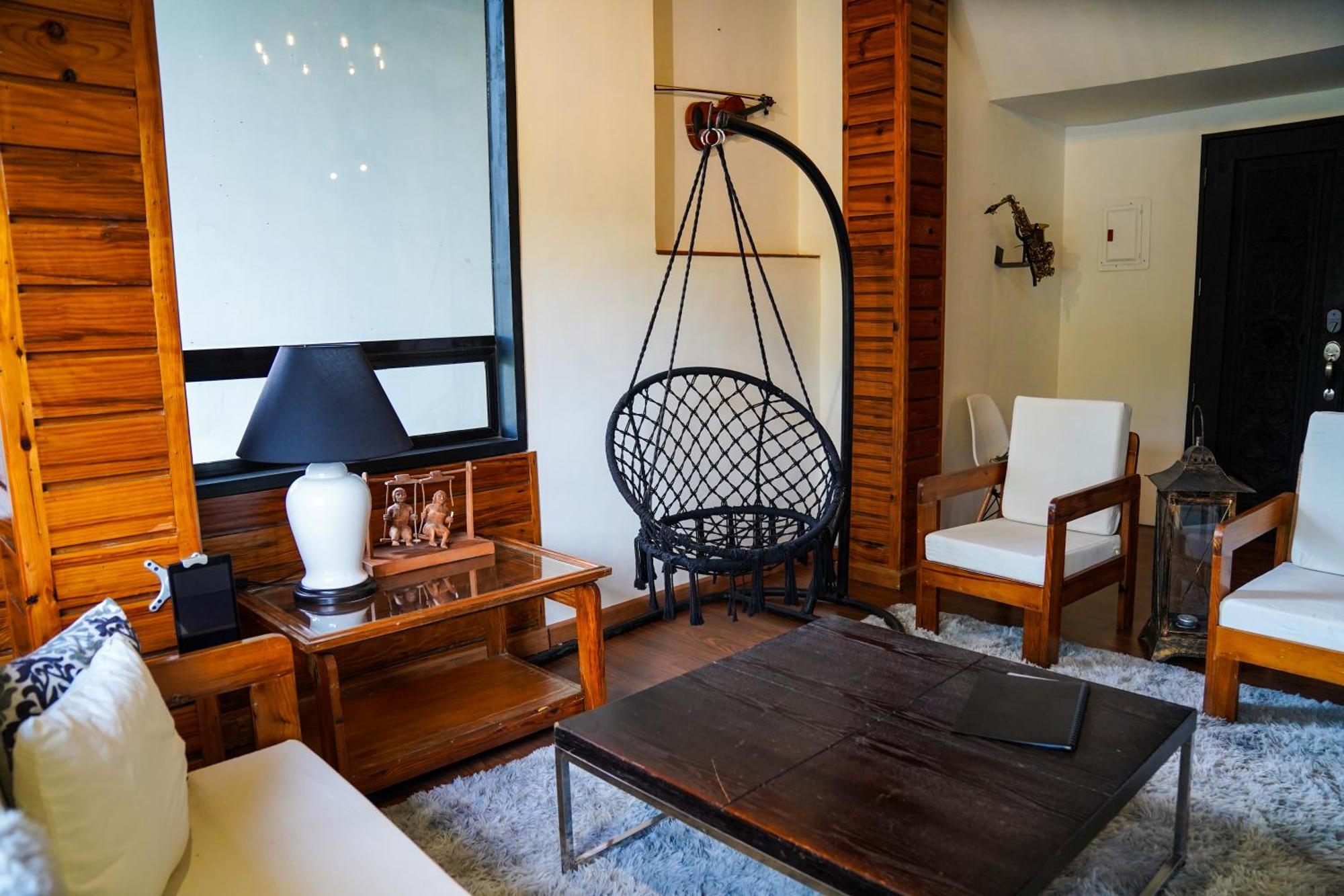 Tudor In The Pines Villa Baguio City Exterior photo